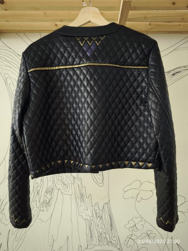 CHAQUETA NEGRA IMITACION CUERO GUATEADO AMA-ARTE - Imagen 6